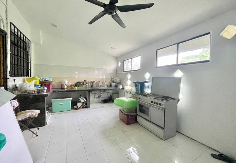 Taman Lembah Keramat AU5