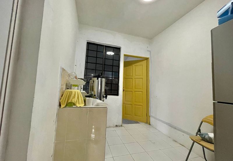 Taman Lembah Keramat AU5