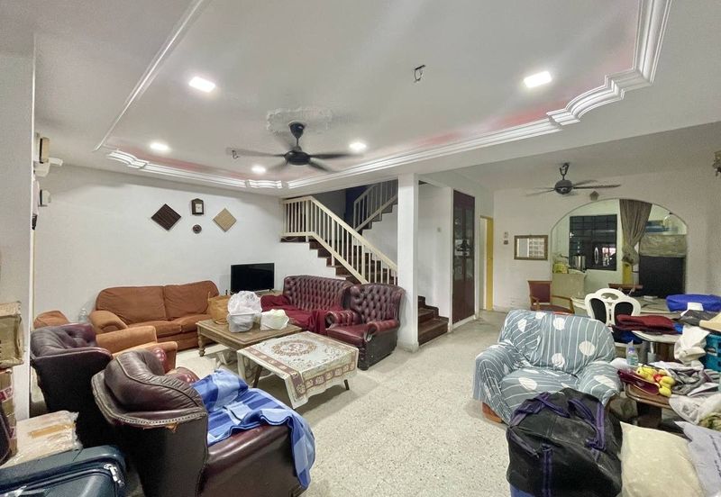 Taman Lembah Keramat AU5