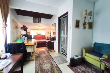 Taman Lembah Keramat AU5