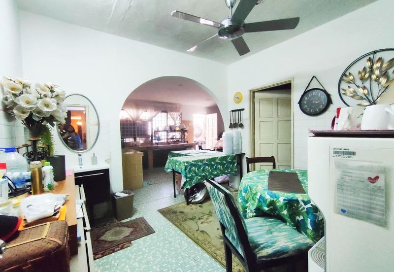 Taman Lembah Keramat AU5