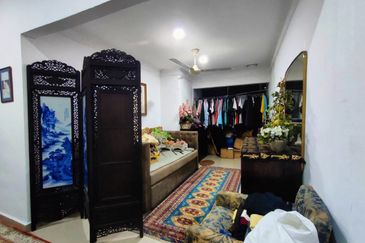 Taman Lembah Keramat AU5