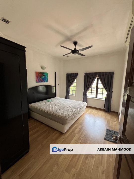 Titiwangsa Glass Bungalow with Private Pool, Kuala Lumpur, Titiwangsa 