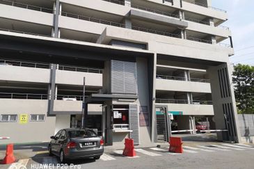 Residensi Platinum Teratai