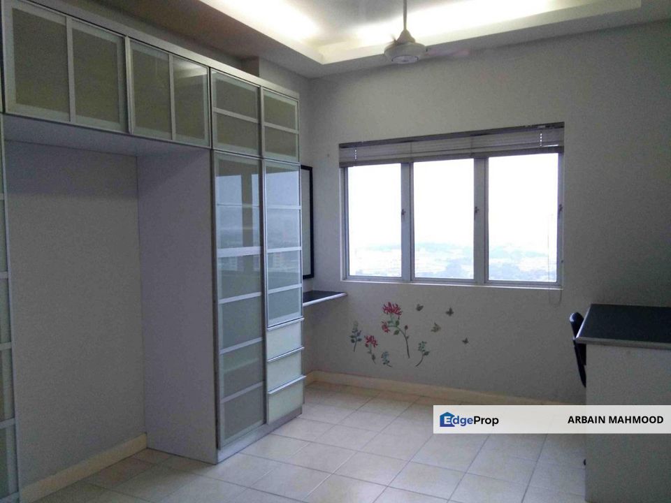 Spacious Semi-Furnished Unit at Desa Putra Condominium with Scenic Views, Kuala Lumpur, Wangsa Maju