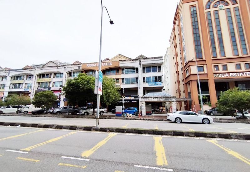 3 Storey ShopLot Office Jalan Putra Sulaiman Ampang