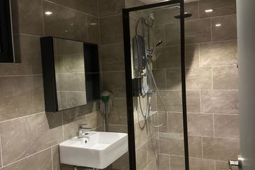 Residensi M Arisa Pelangi