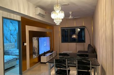 Residensi M Arisa Pelangi