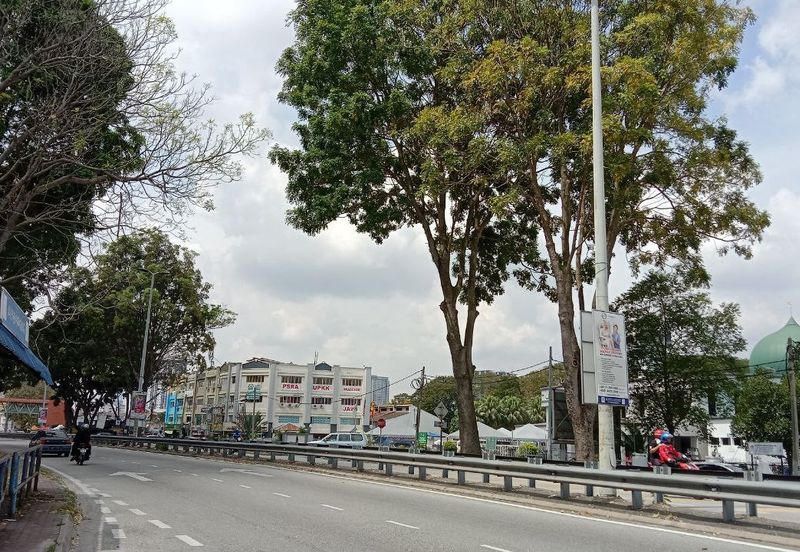 Jalan Gombak