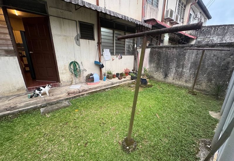 Taman Lembah Keramat AU5