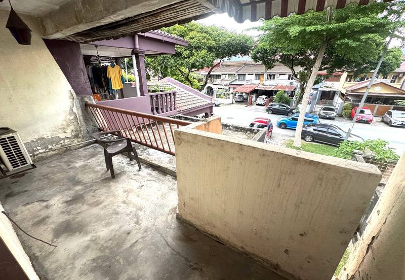 Taman Lembah Keramat AU5