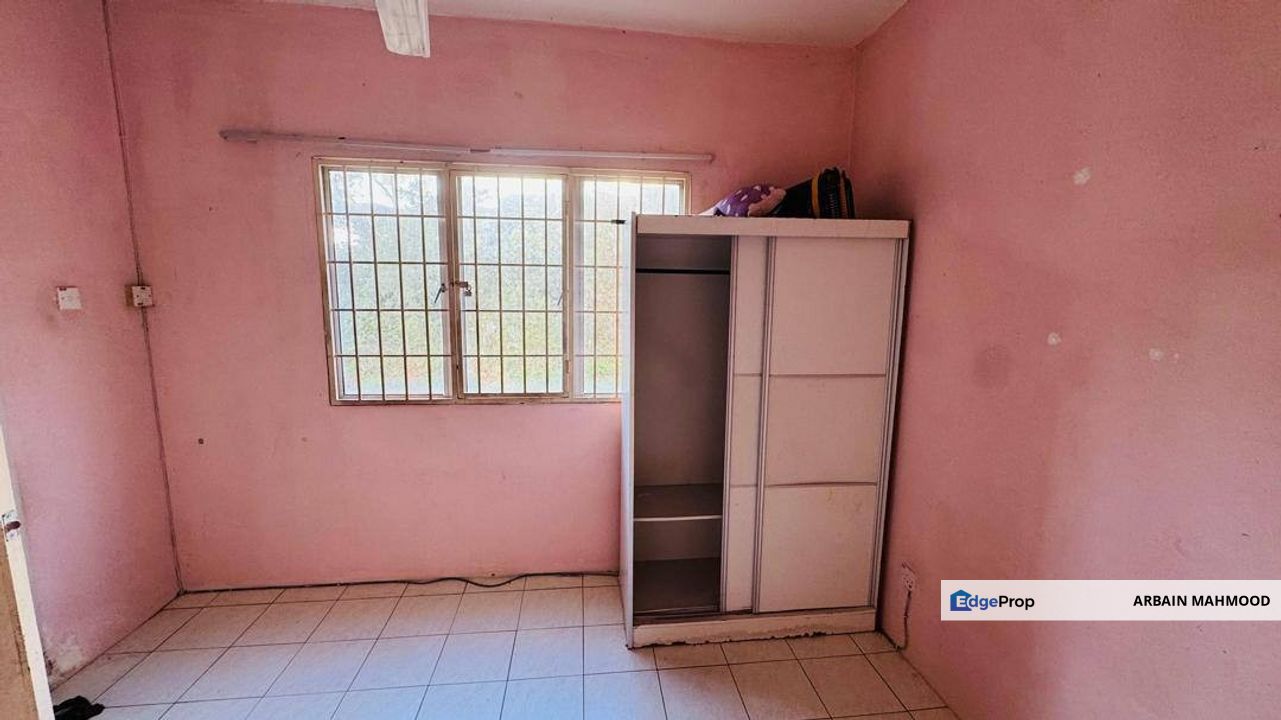 Lakeview Apartment  Taman Jasa Perwira Selayang Batu Caves Gombak, Selangor, Batu Caves 