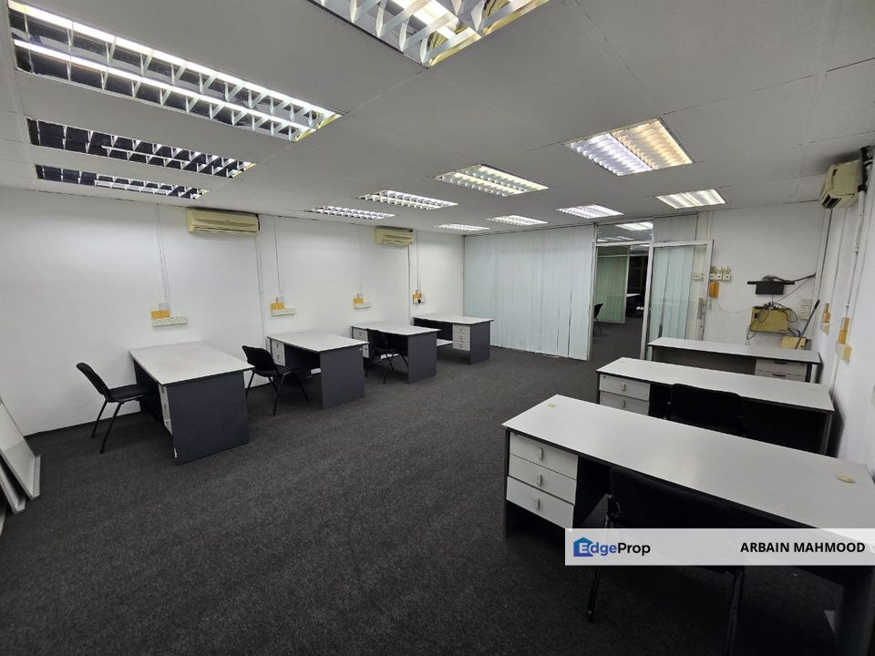 SRI GOMBAK FURNISHED OFFICE FREEHOlD, Selangor, Gombak