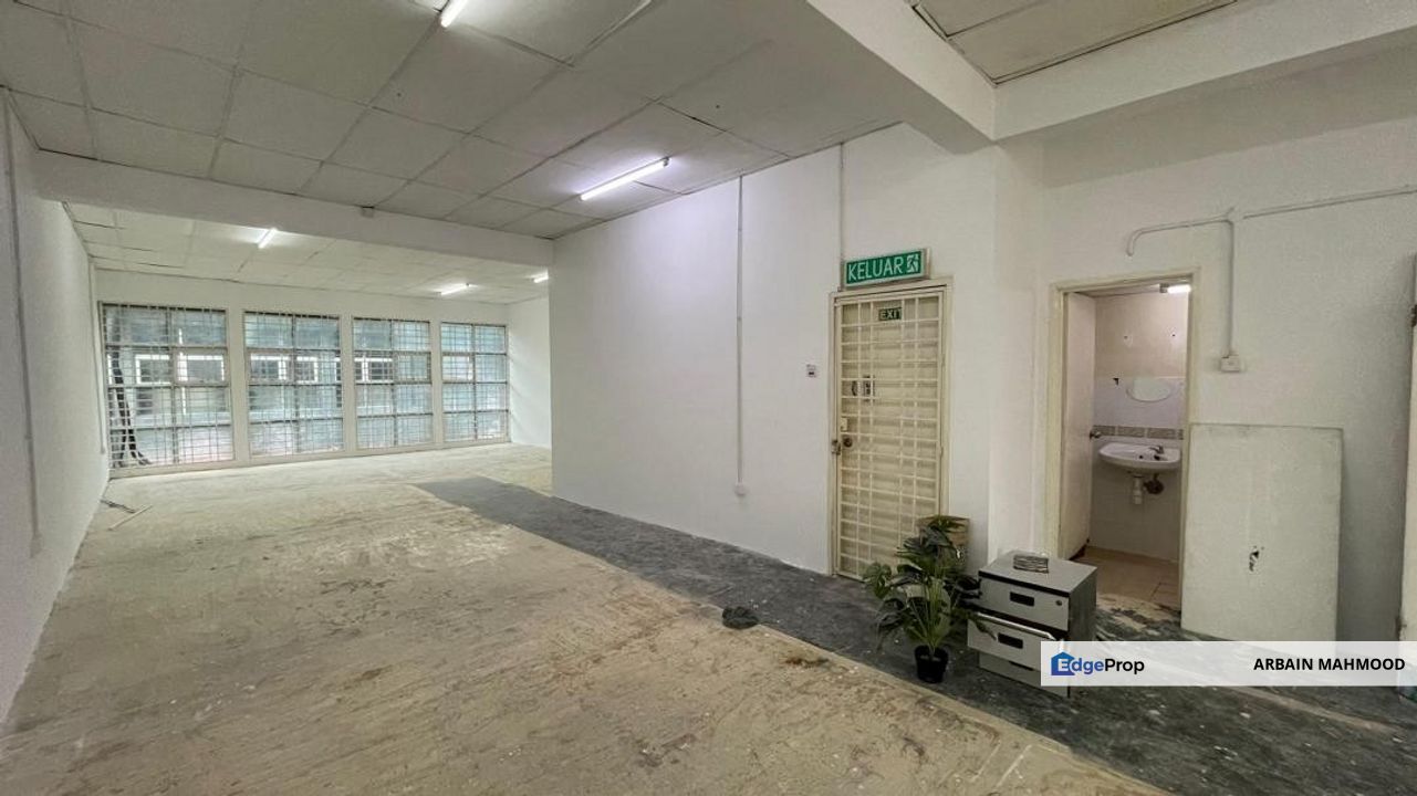 FOR RENT – MELAWATI SQUARE - 3RD FLOOR, Kuala Lumpur, Taman Melawati