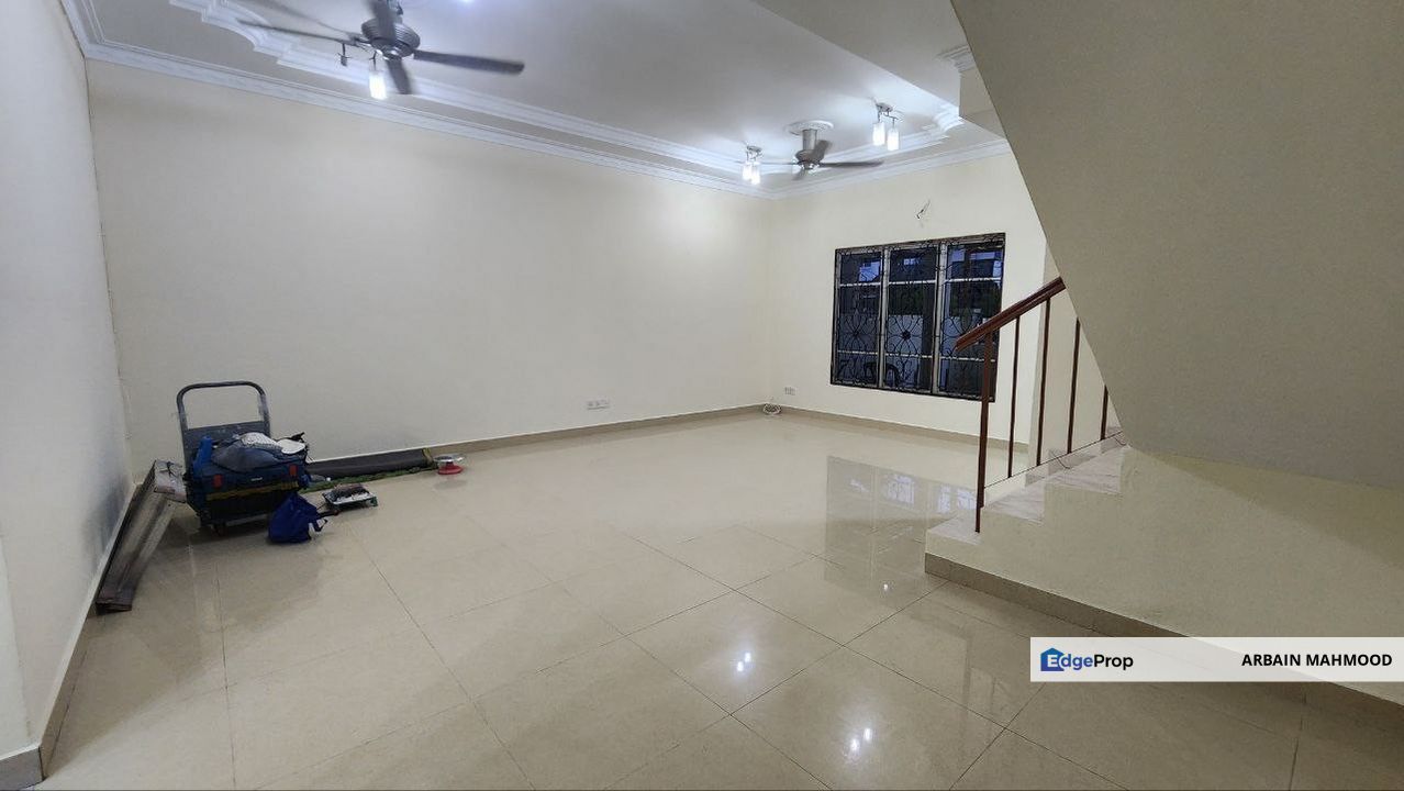 Double Storey House Taman Bullion Mewah Sentul Kuala Lumpur, Kuala Lumpur, Batu 