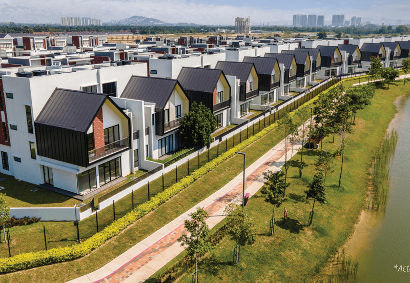 Lucent Residence @ twentyfive.7