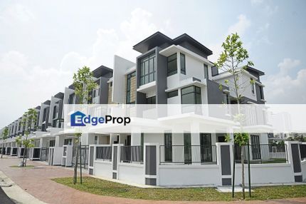 New 3 Storey SUperlink at UiTM Puncak Perdana, U10 Shah Alam, Selangor, Shah Alam