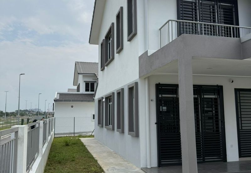 [END LOT 30x70] New Launch  Puncak Alam Double Storey 