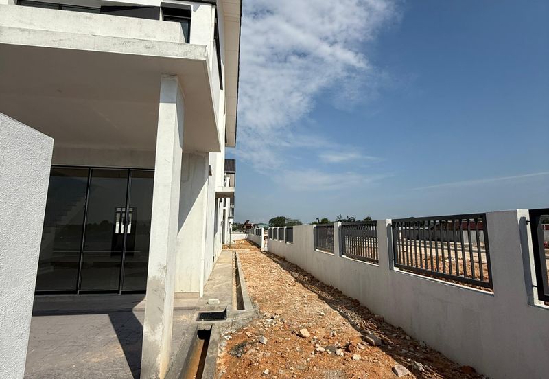 Puncak Alam New Launch Double Storey [END LOT 30x65]