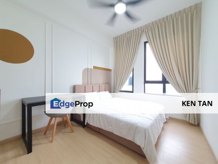 Middle Room (Queen Bed) shared bathroom @ You City 3 Residence | Direct Link to MRT KAJANG Line (MRT Taman Suntex), Selangor, Cheras