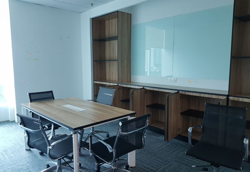 Fully Fitted Office Next To TTDI MRT Station