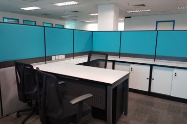 Fully Fitted Office Next To TTDI MRT Station
