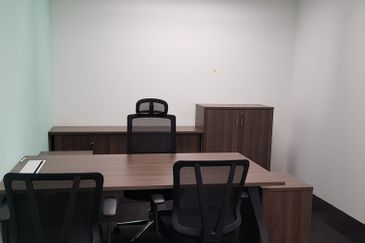 Fully Fitted Office Next To TTDI MRT Station