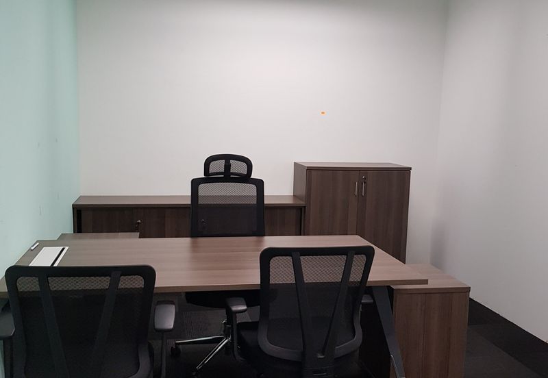 Fully Fitted Office Next To TTDI MRT Station