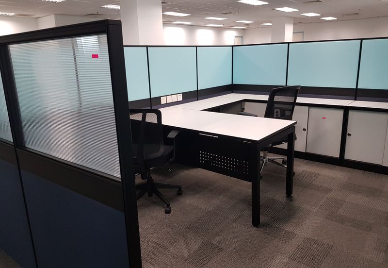 Fully Fitted Office Next To TTDI MRT Station