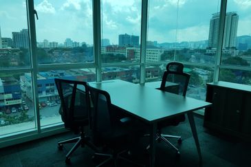 Fully Fitted Office Next To TTDI MRT Station