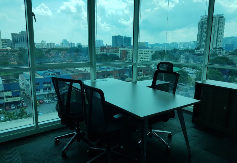 Fully Fitted Office Next To TTDI MRT Station