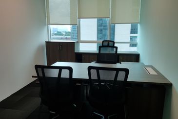 Fully Fitted Office Next To TTDI MRT Station