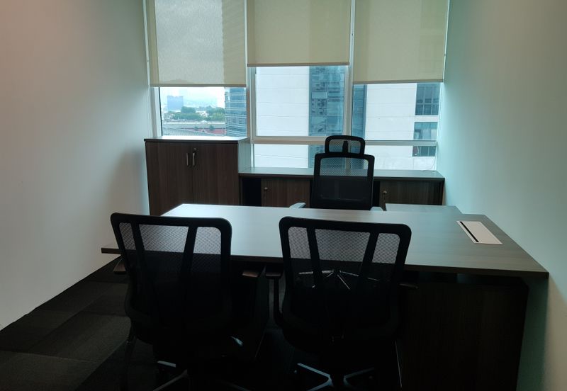 Fully Fitted Office Next To TTDI MRT Station
