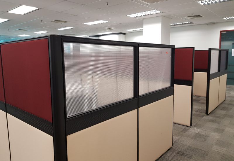 Fully Fitted Office Next To TTDI MRT Station