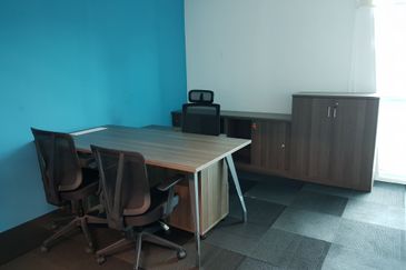 Fully Fitted Office Next To TTDI MRT Station