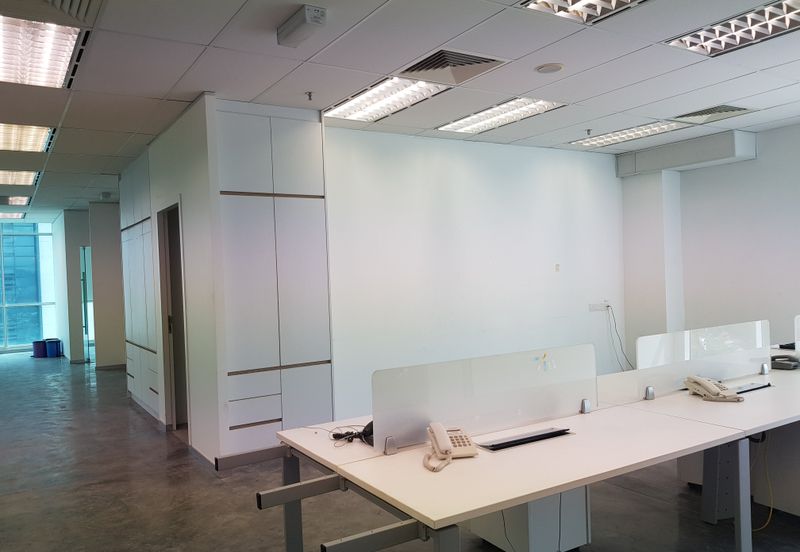 Fully Fitted Office Next To TTDI MRT Station