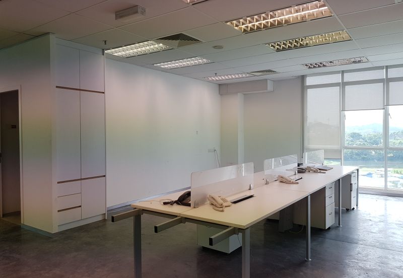 Fully Fitted Office Next To TTDI MRT Station