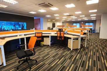 Nicely Fitted Office With Warehouse 