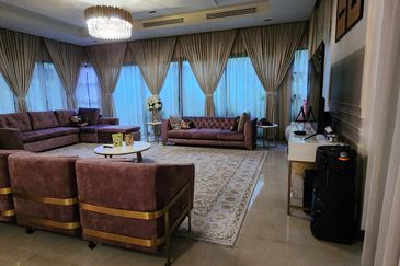 Bungalows With Swimming Pool For Big Extended Families