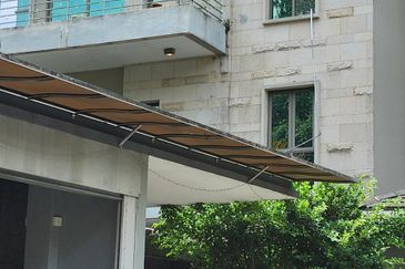 Bungalows With Swimming Pool For Big Extended Families