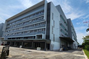 Bukit Jelutong Industrial Park