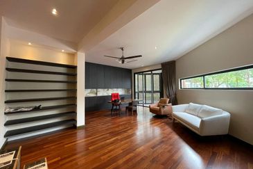 Newly, Refurbished, Fully Furnished, Modern and Contemporary Bungalow