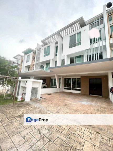 3 Storey Cassia Garden Residence Cyberjaya, Selangor, Cyberjaya