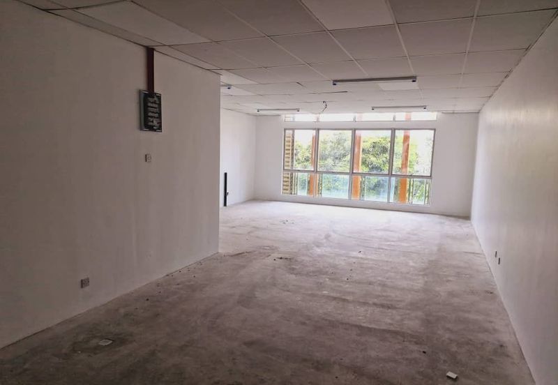 Pusat Dagangan Seri Utama PJU 5