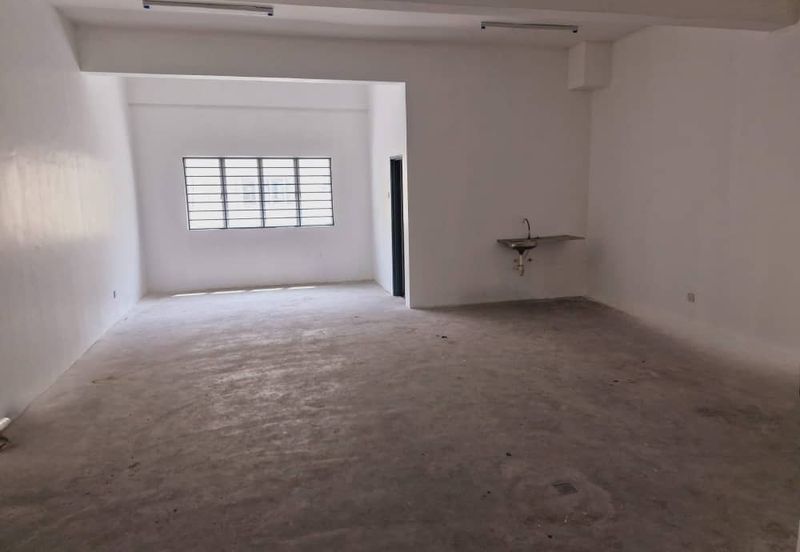 Pusat Dagangan Seri Utama PJU 5