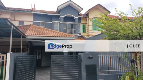 Renovated 2 storey house @ Bandar Puteri, Klang - Sale below bank value Rm142k, Selangor, Klang