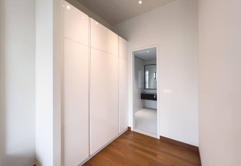 Oxford Residences @ Pavilion Embassy