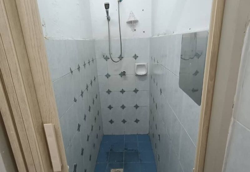 Laman Damai (Li Garden Apartment)