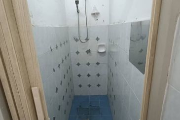 Laman Damai (Li Garden Apartment)