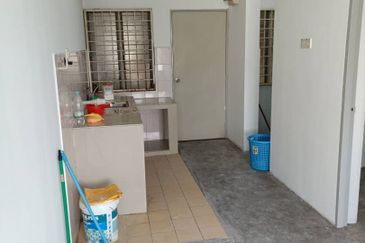 Laman Damai (Li Garden Apartment)